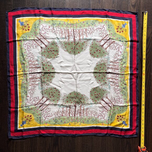 GUCCI Silk Scarf - Picture 1 of 4